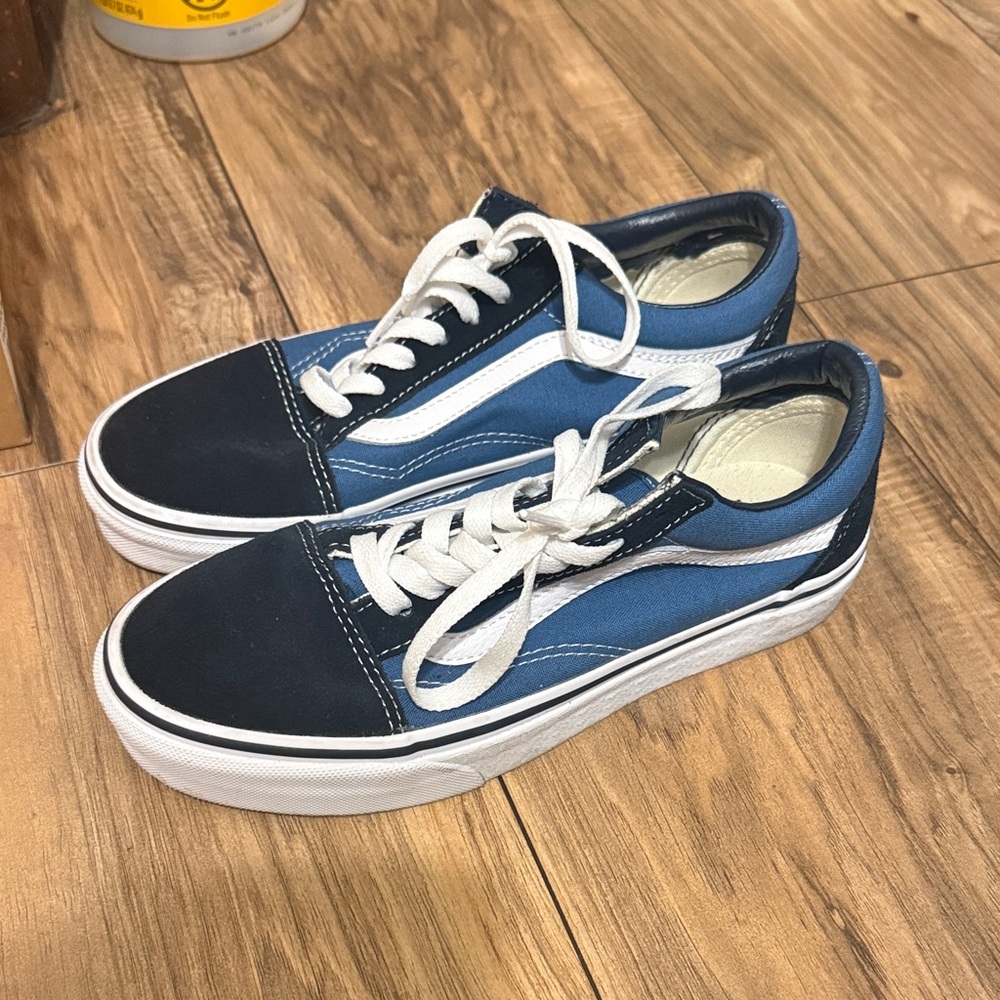 Vans Kids Sneakers in Navy and White - Picture 2 of 5